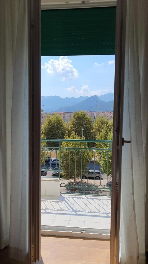B&B Salerno Urban Suite 57 Екстер'єр фото