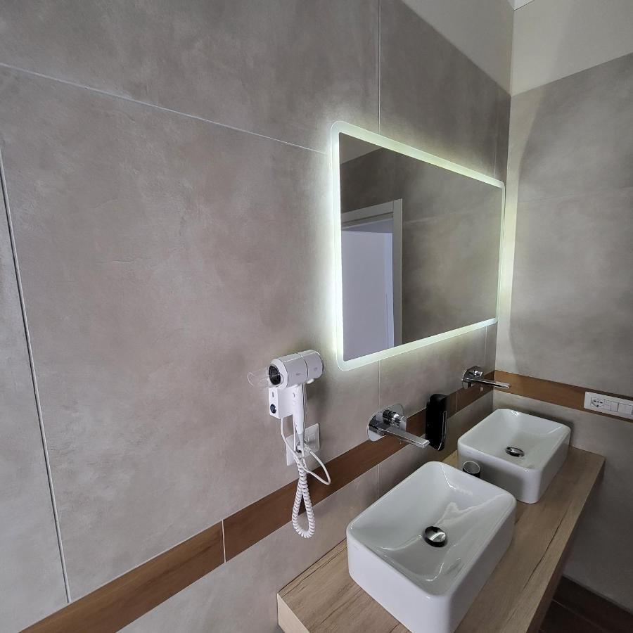 B&B Salerno Urban Suite 57 Екстер'єр фото