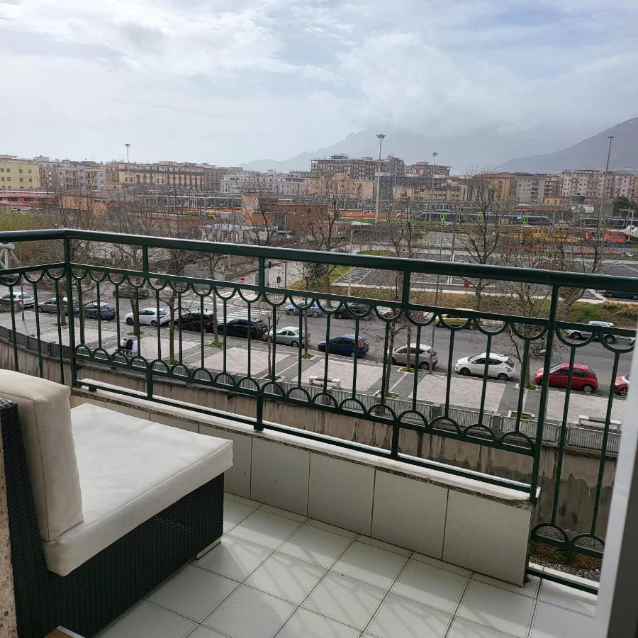 B&B Salerno Urban Suite 57 Екстер'єр фото