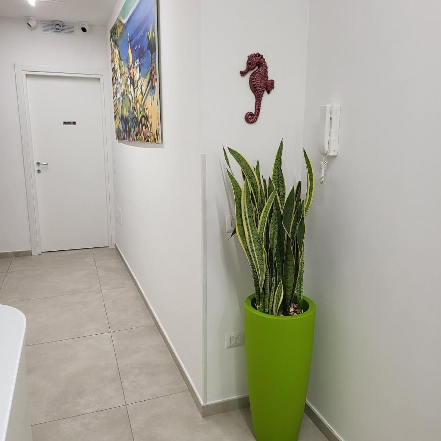 B&B Salerno Urban Suite 57 Екстер'єр фото