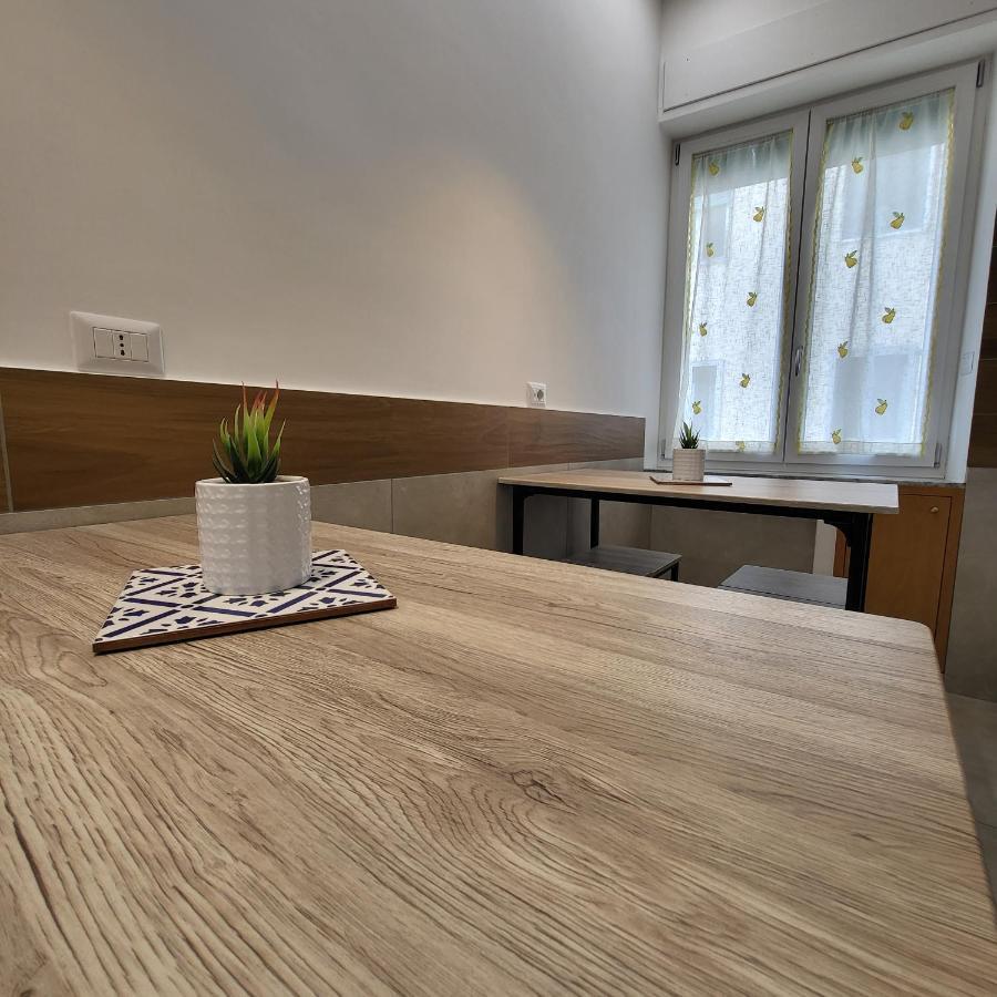 B&B Salerno Urban Suite 57 Екстер'єр фото