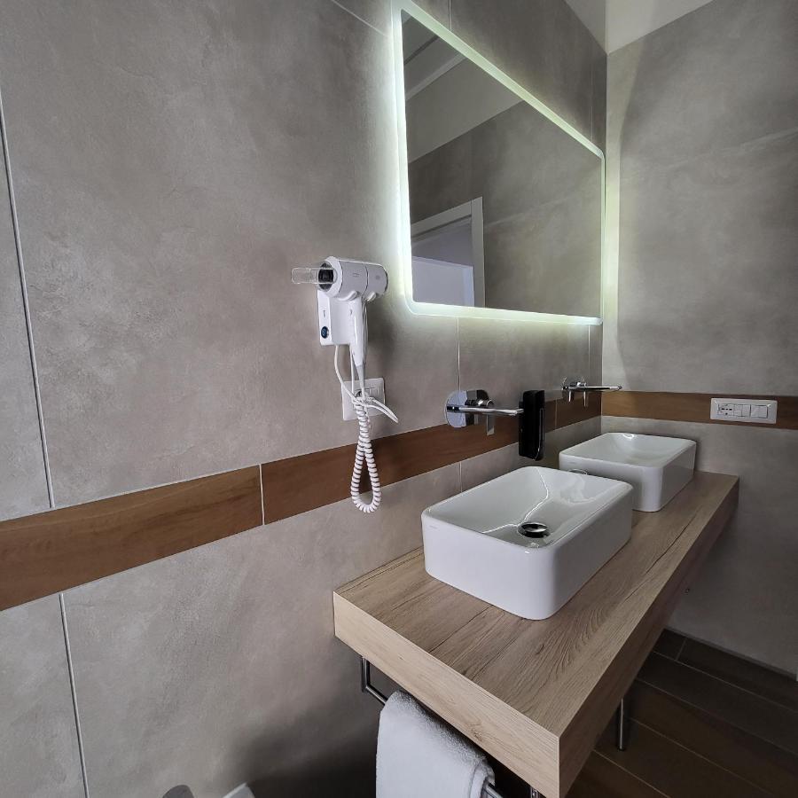 B&B Salerno Urban Suite 57 Екстер'єр фото