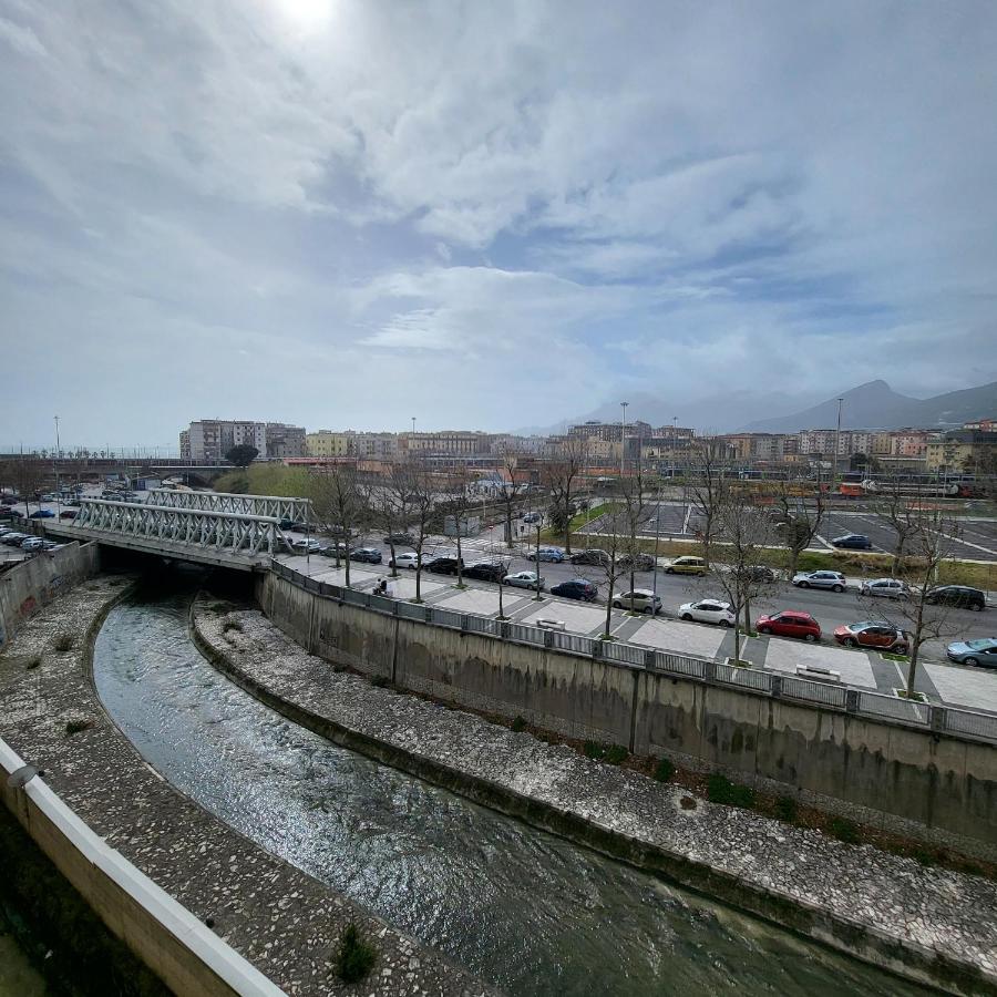 B&B Salerno Urban Suite 57 Екстер'єр фото