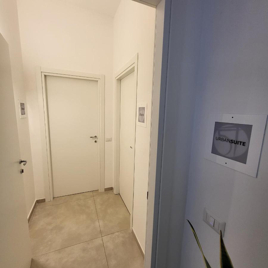 B&B Salerno Urban Suite 57 Екстер'єр фото